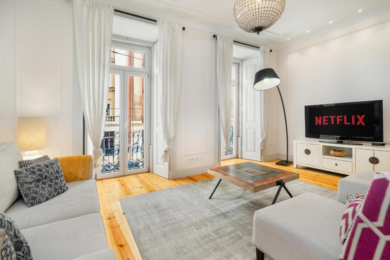 Whome Luxury In Prime Location W/ Ac, Lift & Private Patio Apartment Lissabon