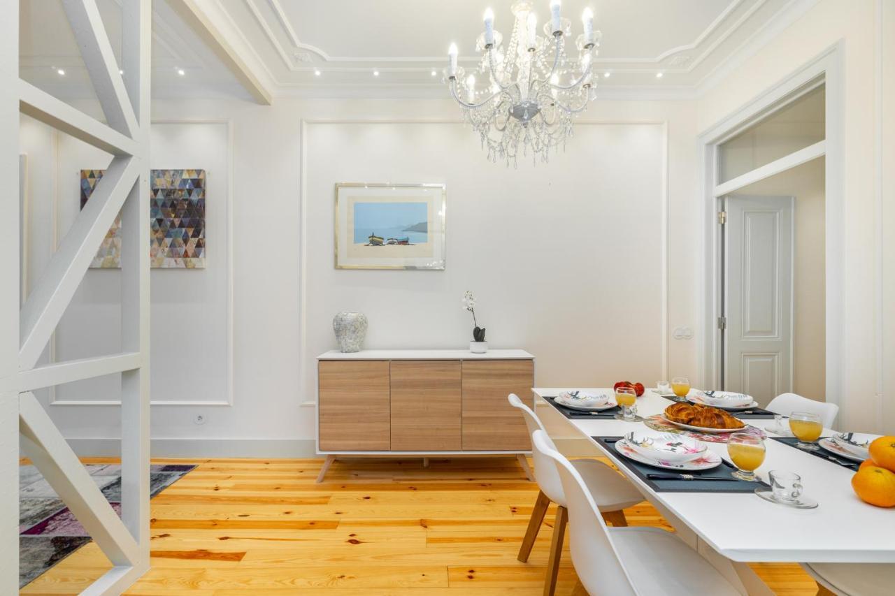 Whome Luxury In Prime Location W/ Ac, Lift & Private Patio Lissabon